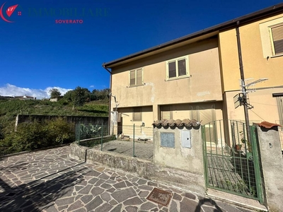 Villa in vendita a Centrache viale Don Vito Molea