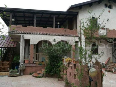 Villa in vendita a Chiaravalle Centrale santa Lucia
