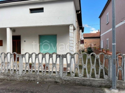 Villa in vendita a Martinsicuro via Silvio Pellico