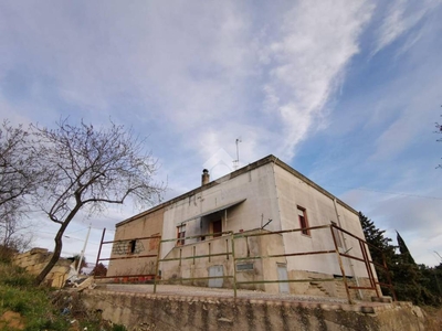 Villa in vendita a Matera via dei Lucani, 1
