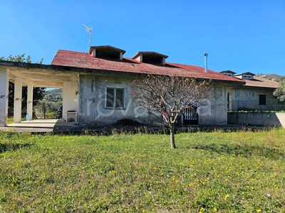 Villa in vendita a Montauro località Presterà, 11
