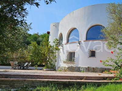 Villa in vendita a Montepaone via Marco Aurelio Cassiodoro, 26