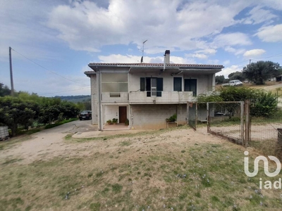 Villa in vendita a Morro d'Oro contrada Case Romani, 34