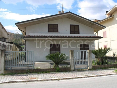 Villa in vendita a Notaresco via Italia