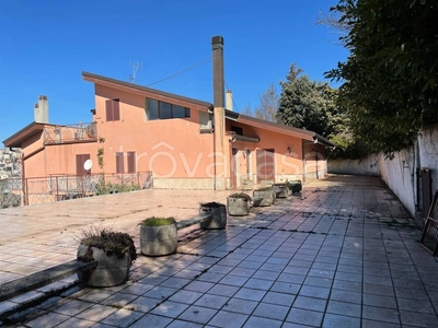 Villa in vendita a Potenza contrada Marrucaro