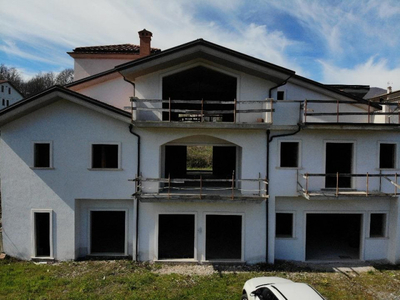 villa in vendita a Tramutola