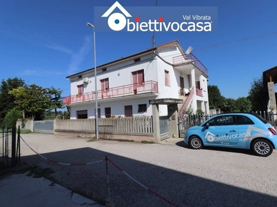 Villa in vendita ad Alba Adriatica via Molino, 14