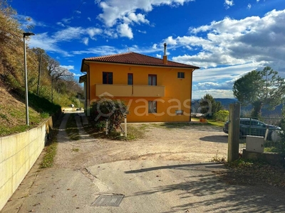 Villa in vendita ad Atri via Edoardo Brizio, 1