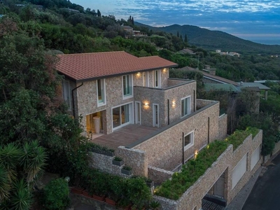 Prestigiosa villa di 423 mq in vendita Castiglione della Pescaia, Toscana