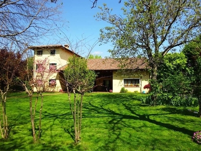 Villa in vendita Rossano Veneto, Italia
