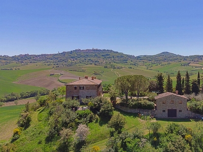 Rustico casale in vendita a Montepulciano Siena