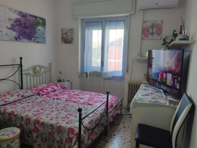 4 camere da letto, Cagliari Cagliari 09122