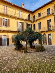 Appartamento Bilocale in ottime condizioni, in vendita in Via Manzoni 17, Galliate