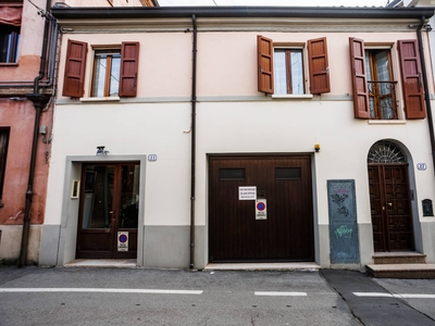 Casa indipendente in vendita a Cesena - Zona: Osservanza