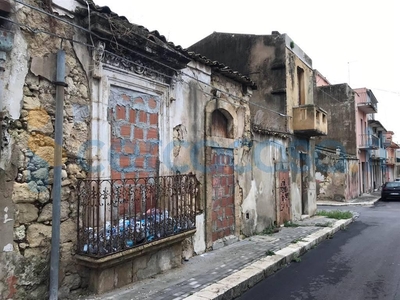 Casa singola da ristrutturare in vendita a Pachino