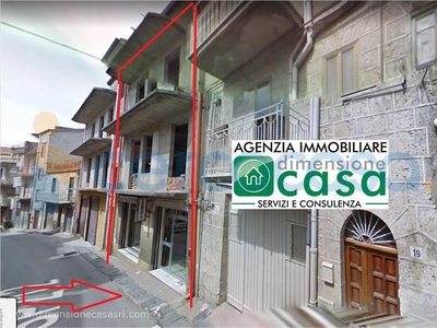 Casa singola da ristrutturare, in vendita in Via Santa Croce, 11, Mussomeli