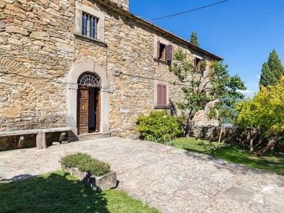 Prestigioso casale in vendita Campovecchio, Talla, Toscana