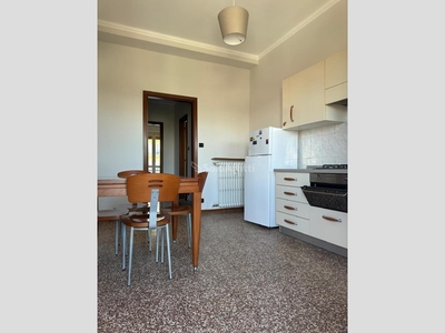 Quadrilocale in Affitto a Torino, zona Borgata Lesna, 535€, 58 m², arredato