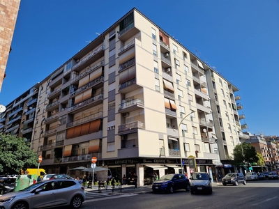 Vendita Appartamento, in zona CENTOCELLE, ROMA