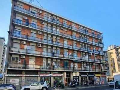 Vendita Appartamento, in zona CORVETTO, MILANO