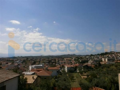 Villa in vendita in Strada Colle Di Mezzo, Pescara