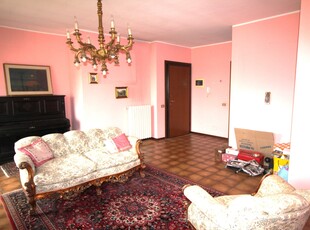 Appartamento in Via Matteotti - Arona