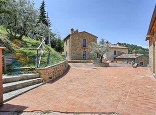 Appartamento Trilocale in vendita a Volterra