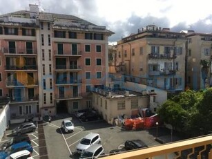 Appartamento Trilocale in vendita in Piazza Roma, Chiavari