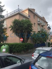 Appartamento Trilocale in vendita in Via Fiamignano 27, Roma