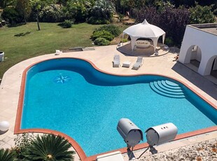 Casa a Galatina con barbecue, piscina e terrazza