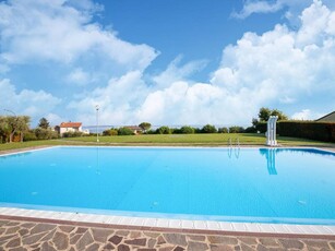 Casa a Moniga Del Garda con barbecue, giardino e piscina