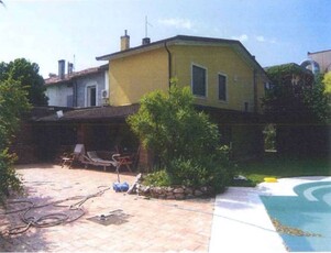 Casa Bi - Trifamiliare in Vendita a Bolzano Vicentino Bolzano Vicentino