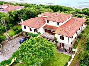 Casa in vendita in Castiglione della Pescaia, Italia