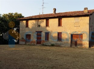 Casa singola in vendita a Faenza