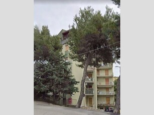 Quadrilocale in Vendita a Chieti, 70'000€, 119 m²