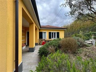 Semindipendente - Villa a schiera a Nave, Sarzana