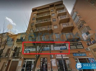 Ufficio in vendita in Via Lincoln 88, Palermo