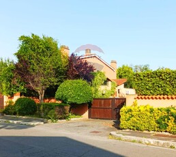 Villa in vendita a Roma