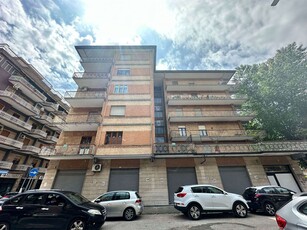 Appartamento da ristrutturare in zona Centro a Avellino