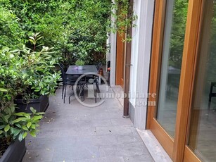 Appartamento in Affitto a Milano, zona P.ta Venezia, 3'334€, 153 m²