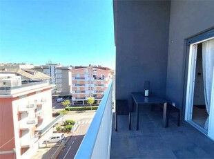appartamento in Affitto ad Jesolo - 1400 Euro