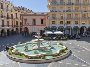 Appartamento in Piazza Duomo a Cava De'Tirreni
