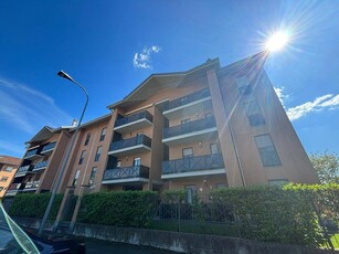 Appartamento in Vendita a Alessandria, zona Cristo, 135'000€, 90 m²