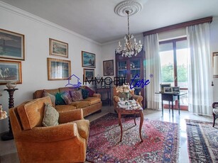 Appartamento in Vendita a Livorno, 360'000€, 170 m²