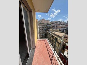 Appartamento in Vendita a Napoli, zona Vomero, 530'000€, 105 m²
