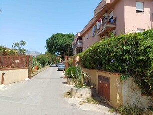 Appartamento in Vendita a Palermo, 270'000€, 120 m²