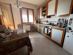 Appartamento in Vendita a Pisa, zona Cep, 195'000€, 140 m²