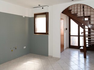 Appartamento in Vendita a Quartu Sant'Elena Via Vico