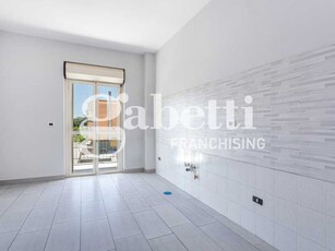 Appartamento in Vendita ad Melito di Napoli - 145000 Euro