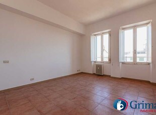 Appartamento in Vendita ad Roma - 345000 Euro